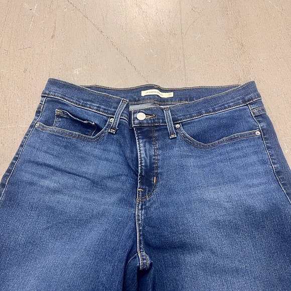 Levi's Blue Flare & Wide Leg Jeans - Picture 3 of 10